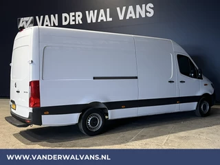 Mercedes-Benz Sprinter Mercedes-Benz Sprinter 315 CDI 150pk L3H2 Euro6 Airco | Navigatie | Camera | Apple Carplay Android Auto, cruisecontrol, Chauffeursstoel, Parkeersensoren, Stoelverwarming, Bijrijdersbank - afbeelding nr 16