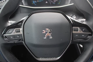 Peugeot e-2008 Peugeot e-2008 EV Allure 50 kWh / Camera / Half leder / Virtual Cockpit / 17'' / LED Koplampen / Keyless / Navigatie / Stoelverwarming / Cruise Control - afbeelding nr 30