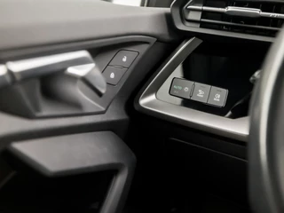 Audi A3 Audi A3 Limousine 30 TFSI Sport Automaat (APPLE CARPLAY, GROOT NAVI, GETINT GLAS, SPORTSTOELEN, CRUISE, CLIMATE, LANE ASSIST, NIEUWSTAAT) - afbeelding nr 24