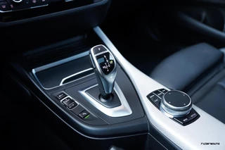 BMW 1 Serie BMW 1-serie M140i LCI2 | Schuifdak | Navi Pro | 719M | M Sport onderstel | Zaero diffuser | Alpinweiss - afbeelding nr 27