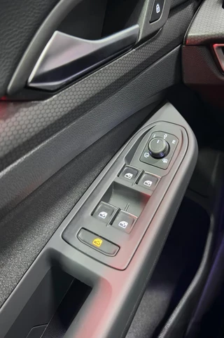 Volkswagen Golf Volkswagen Golf 2.0 TSI GTI|PANO|HUD|Harman Kardon|BLIND SPOT|BOMVOL - afbeelding nr 20