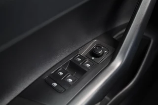Volkswagen Polo Volkswagen Polo 1.0 TSI 95pk Comfortline Business Navi Clima ACC DAB+ CarPlay NL-Auto NAP! - afbeelding nr 20