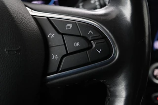 Renault Mégane Renault Mégane 1.6 E-Tech Plug-In Hybrid Business Edition One | Head-Up | Leder | Stoel & stuurverwarming | Camera | BOSE Sound | Keyless | Navigatie | Full LED - afbeelding nr 17