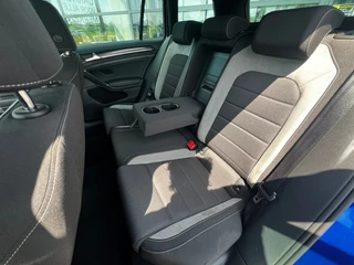 Volkswagen Golf Volkswagen Golf 2.0 TSI R 4M - afbeelding nr 17