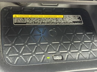 Toyota RAV4 Toyota RAV4 2.5 Hybrid AWD Dynamic Adaptieve cruise control Climate control Stoelverwarming Dodehoekdetectie Keyless Full LED - afbeelding nr 32