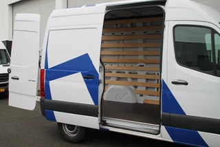 Mercedes-Benz Sprinter - Airco - Navi - Cruise - € 18.900, Excl. - afbeelding nr 7