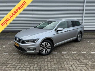 Volkswagen Passat Variant 1.4 TSI GTE,Navigatie,Parkeersensoren,Cruisecontrol,trekhaak,LED,stoelverwarming