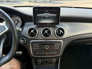 Mercedes-Benz CLA Mercedes CLA-klasse Shooting Brake 200 AMG OrangeArt Edition - afbeelding nr 16