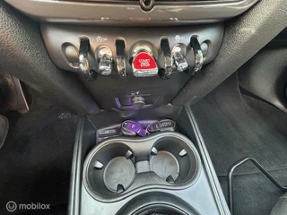 MINI Countryman Mini Countryman 1.5 136pk Cooper Pepper , Navigatie, Apple carplay ,  Bluetooth , Trekhaak , Airco , Alarm af fabriek , Keyless entry , Parkeerhulp achter , Hoge instap - afbeelding nr 30