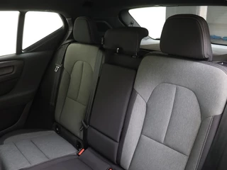 Volvo XC40 Volvo XC40 B4 Plus Dark | Trekhaak | Dodehoekdetectie | Achteruitrijcamera - afbeelding nr 7