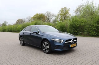 Mercedes-Benz A-Klasse Mercedes A-klasse 250 e phev widescreen cockpit leder stoelverwarming sfeerverlichting climate&cruise control sportzetels - afbeelding nr 2