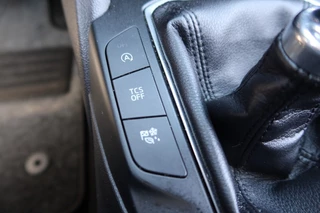 Ford Focus Ford Focus 1.0 Ecoboost. Tend Edition Business NAVI, Winterpack, PDC - afbeelding nr 12