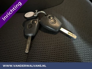 Renault Trafic Renault Trafic 1.6 dCi L1H1 inrichting Euro6 Airco | Imperiaal | Trekhaak | Navigatie | Cruisecontrol | LED | Parkeersensoren Bijrijdersbank - afbeelding nr 20