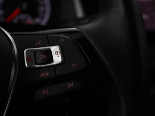 Volkswagen Polo Volkswagen Polo 1.0 TSI Highline | Stoelverwarming |  Parkeerhulp | Adaptive cruise | Navigatie | Bluetooth | Climate control | Getint glas - afbeelding nr 15