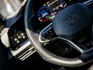 Volkswagen Golf Volkswagen Golf 1.5 eTSI R-Line|PANO|ACC|NAV|CAMERA|VIRTUAL - afbeelding nr 30