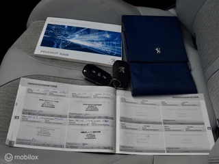Peugeot 3008 Peugeot 3008 130pk Allure I Panodak I Trekhaak I Navi I - afbeelding nr 36
