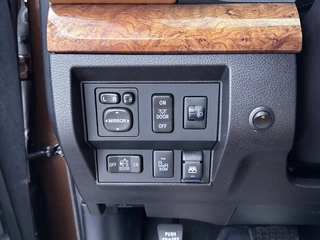 Toyota Tundra Toyota Tundra 5.7 V8 Double Cab 4x4 LPG 1974-Edition Leder JBL Stoel ventilatie/ verwarming Schuif/kantel dak Blind spot Camera 3500kg trekhaak - afbeelding nr 16
