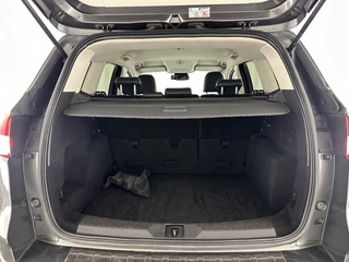 Ford Kuga Aut.*LEATHER-FABRIC | XENON | SONY-AUDIO | BLIND-SPOT | KEYLESS | NAVI-FULLMAP | CAMERA | HEATED-SPORT-SEATS | ECC | LANE-ASSIST | PDC | CRUISE | TOWBAR | 19''ALU* - afbeelding nr 10