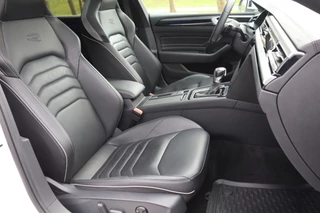 Volkswagen Arteon Volkswagen Arteon Shooting Brake 1.4 TSI eHybrid R-Line Pano/IQ.Light/Navi Pro/Keyless/Elek. lederen R Sportstoelen/DCC/ACC/Camera/Virtual Cockpit/Trekhaak wegkl. - afbeelding nr 11
