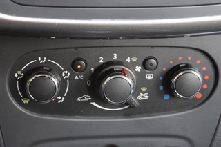 Dacia Sandero Stepway Dacia Sandero Stepway 0.9 TCe 90pk Laureate automaat airco/cruise/navi/PDC - afbeelding nr 8