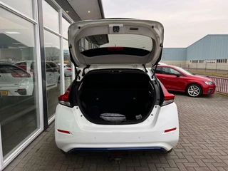 Nissan Leaf Nissan LEAF N-Connecta 40 kWh|Stoel/stuurverwarming|Navi|Rondomzicht Camera|Trekhaak| - afbeelding nr 29
