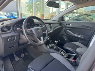 Opel Grandland X Opel Grandland X 1.2 Turbo Business Executive | Trekhaak | Navi | Cruise control | Camera | - afbeelding nr 10