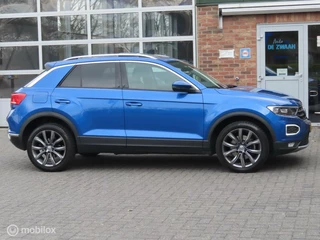 Volkswagen T-Roc Volkswagen T-Roc 1.0 TSI Sport 115 PK, Virtual Cockpit, Panoramadak, 18 Inch - afbeelding nr 14