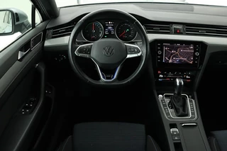 Volkswagen Passat Volkswagen Passat 1.4 TSI GTE | Standkachel | Adaptive cruise |  Stoelverwarming | Camera | Matrix LED | Carplay | Side Assist | Massage | PDC | Na - afbeelding nr 3