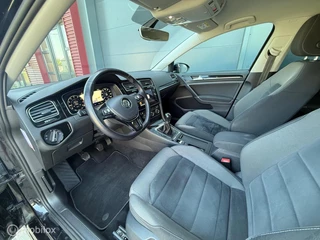 Volkswagen Golf Volkswagen Golf 1.5 TSI 180PK Highline Viritual/Carplay/18