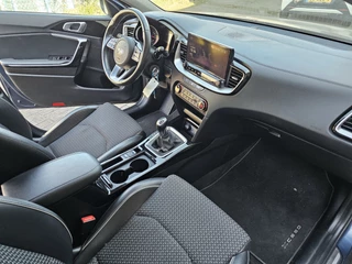 Kia XCeed Zondag OPEN! - afbeelding nr 2