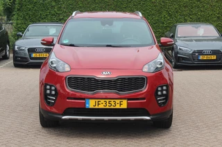 Kia Sportage Kia Sportage 1.6 T-GDI GT-Line First Edition / Trekhaak / Leder / Camera / 19'' / Getint glas / Navigatie / DAB / Cruise Control - afbeelding nr 8