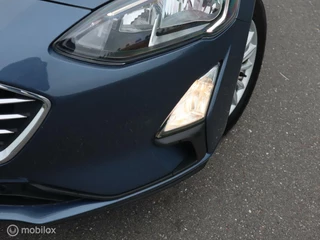 Ford Focus Ford Focus Wagon 125 PK H6 Titanium Navigatie DonkerGlas Trekhaak Chroom Clima Pdc V+A - afbeelding nr 32