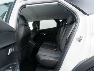 Peugeot 3008 Peugeot 3008 1.2 PureTech 130pk Allure | Navigatie | Half leder | Camera | Privacy glass - afbeelding nr 6