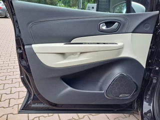 Renault Captur Renault Captur 1.2 TCe Initiale Paris | Automaat | Trekhaak | Stoelverwarming | Twotone | Leder | - afbeelding nr 24