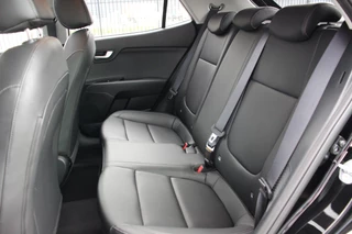 Kia Stonic Kia Stonic 1.0 T-GDi Platinum Edition | Schuifdak | Leder | Camera - afbeelding nr 23