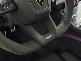 Lamborghini Urus Lamborghini Urus 4.0 V8 HYBRID SE 800 PK B&O CARBON PACK /AD PERSONAM/VIOLA MITHRAS/ PANO / MASSAGE - afbeelding nr 16
