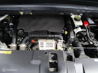Citroën C4 Picasso Citroen C4 Picasso 1.2 PureTech Feel UNIEK! 37dkm!! Vol opties! - afbeelding nr 26