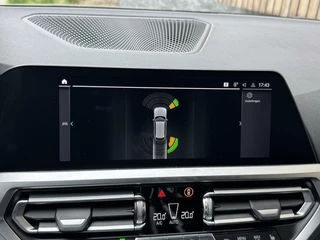 BMW 3 Serie BMW 3-serie Touring 330e Automaat | Leer | Adaptieve cruise control | DAB radio | Getint glas | LED verlichting | Stoelverwarming | Audio installatie | Apple CarPlay | Parkeersensoren voor en achter - afbeelding nr 38