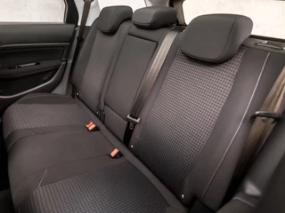 Peugeot 308 (PANORAMADAK, APPLE CARPLAY, GROOT NAVI, PARKEERSENSOREN, SPORTSTOELEN, GETINT GLAS, CRUISE, NIEUWE APK, NIEUWSTAAT) - afbeelding nr 15