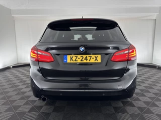 BMW 2 Serie BMW 2 Serie Active Tourer 225xe iPerformance Centennial High Executive Aut. *PANO | HEAD-UP | FULL-LEATHER | FULL-LED | HARMAN/KARDON | KEYLESS | NAVI-FULLMAP | ECC | PDC | CRUISE | 18''ALU* - afbeelding nr 5