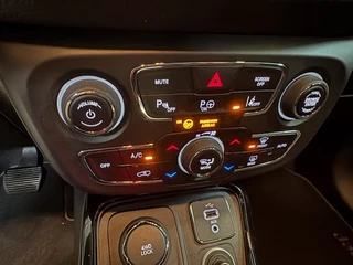 Jeep Compass Jeep Compass 1.4 MultiAir 170pk Limited 4x4 Automaat Apple carplay, stoel/stuurverwarming, Beats audio Drivers assist pack, Xenon - afbeelding nr 21