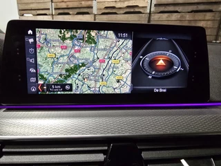 BMW 5 Serie BMW 5-serie Touring 520i High Executive Leder Pano Led HUD Memory M sport 19