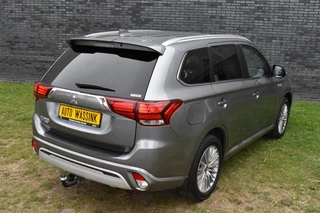 Mitsubishi Outlander Navi/Alcantara-Leder/Camera/Pdc/Standkachel/Trekhaak/Etc.! - afbeelding nr 21