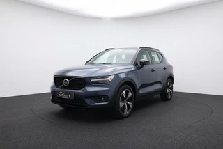 Volvo XC40 R Design Recharge Plug-In T5 l Pano l Camera l Harman