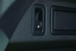 Volkswagen Tiguan Volkswagen Tiguan 1.5 TSI / 2x R-Line / Virtual Cockpit / Camera / Matrix LED / Trekhaak / 20