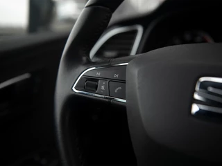 SEAT Leon | Navigatie & Apple Carplay/Android Auto | Parkeersensoren | Hoogteverstelling stoelen | Climate control | Donker getint glas | Cruise control - afbeelding nr 29