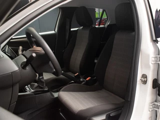 Opel Corsa Opel Corsa 1.2 Edition GS-LINE Sport 26000 KM (APPLECAR PLAY,NAVI,LED,SPORTSTOELEN,PDC,LM VELGEN,GETINT,NETTESTAAT) - afbeelding nr 17