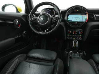 MINI Electric (INCL-BTW) *HEAD-UP | HARMAN/KARDON-AUDIO | LEATHER-ALCANTARA | MATRIX-LED | CAMERA | KEYLESS | NAVI-FULLMAP | DAB+ | ECC | HEATED-SPORT-SEATS | DIGI-COCKPIT | PDC | CRUISE | 17