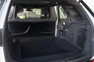 Land Rover Discovery Sport Land Rover Discovery Sport 2.0 D240 R-Dynamic HSE|GrijsKenteken|1 Eig.|Org NL|BTW|Trekhaak|Pano|Leder|Meridian|Full Options|Dealer Onderhouden - afbeelding nr 32