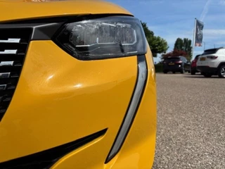 Peugeot 208 Peugeot 208 1.2 PT 100 Allure, Carplay, Dab, Navi, Clima, Cruise, Led - afbeelding nr 37